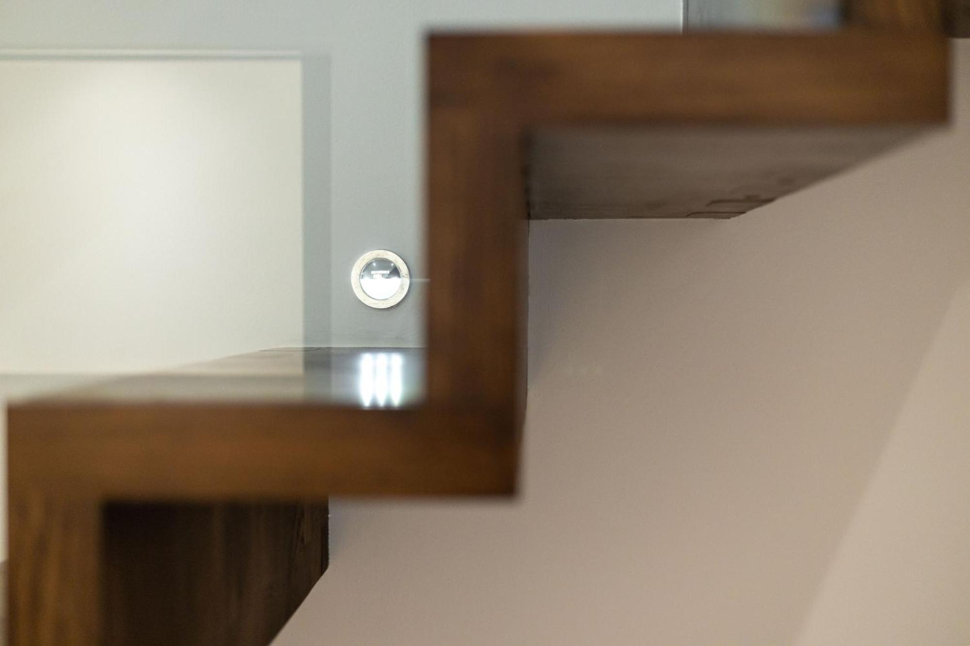 4 Bedroom House In Chiswick- Elegance & Serenity Apartment